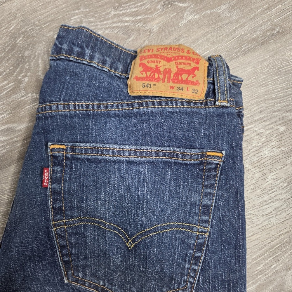 Levi's 541 Athletic Taper Fit Men's Jeans Dark Wash W34 L32 - Picture 2 of 7